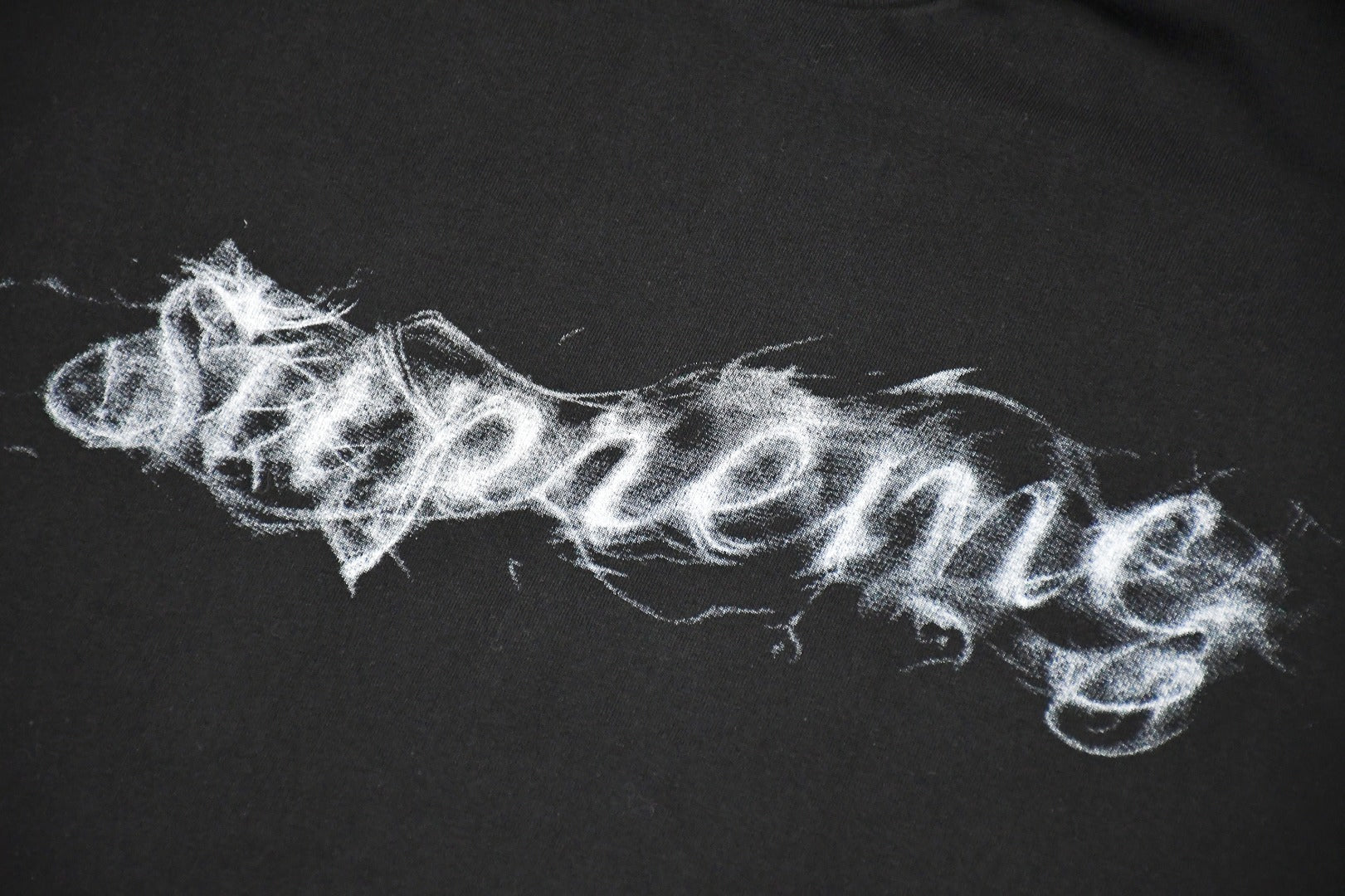 SUPREME TEE
